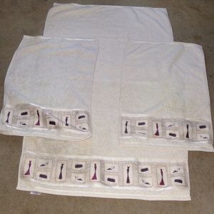 Beautiful "Ladies Room" Towels